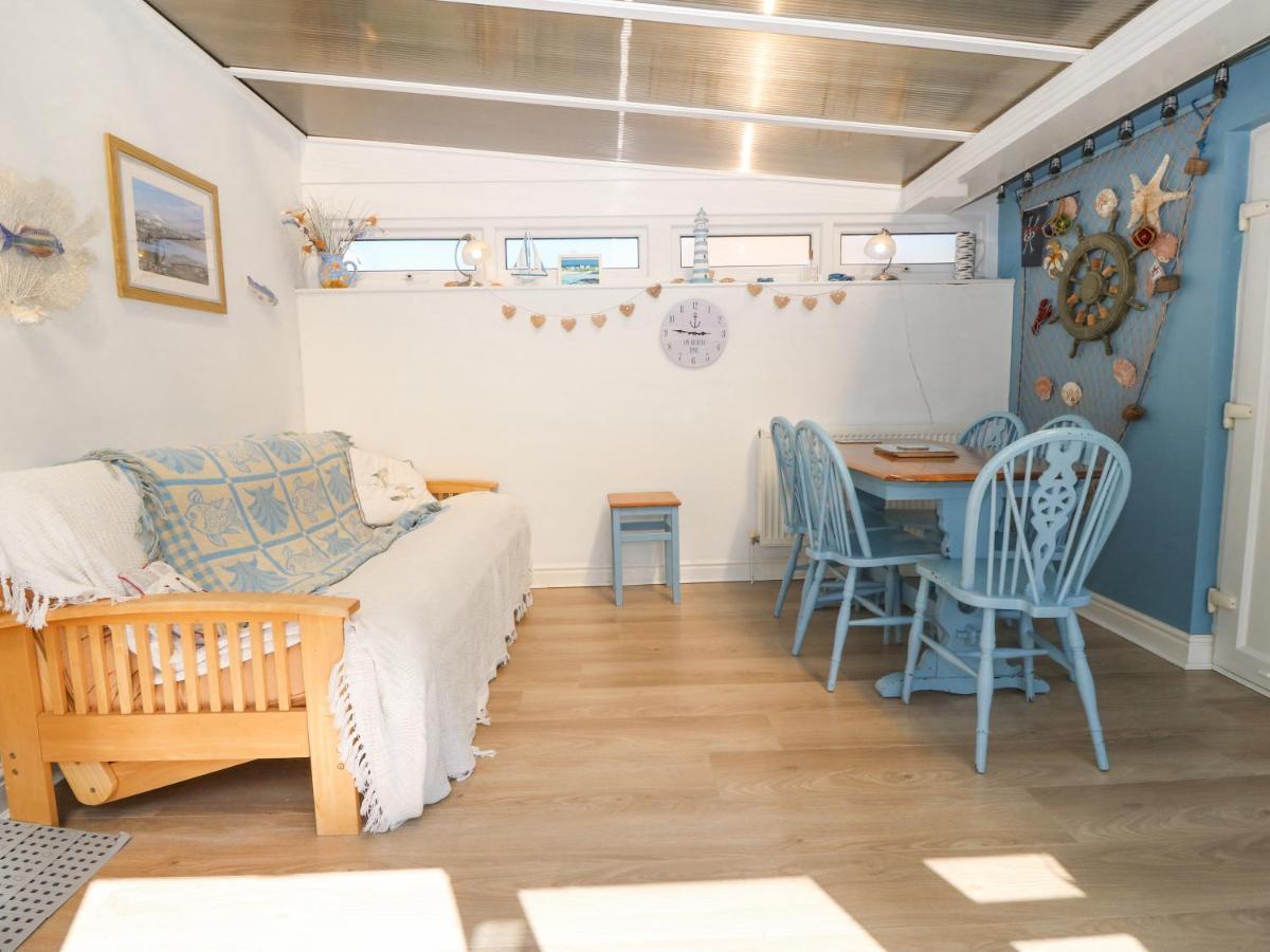 Seagull Cottage Хоулихед Екстериор снимка